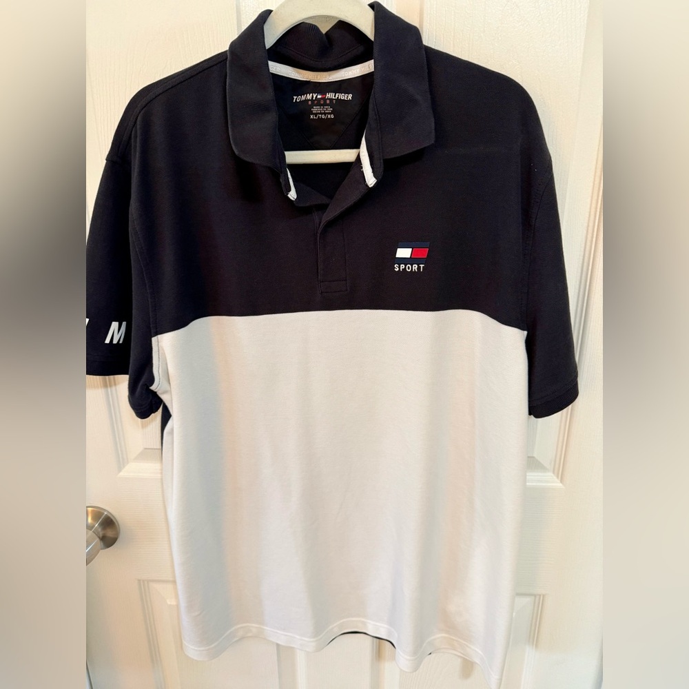 Tommy Hilfiger Men's Navy and White Polo Shirt XL